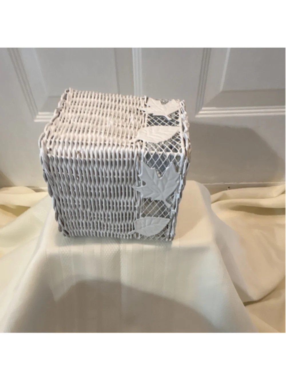 White Wicker Tissue Box Cover Relief Leaf Design Nature Theme Square